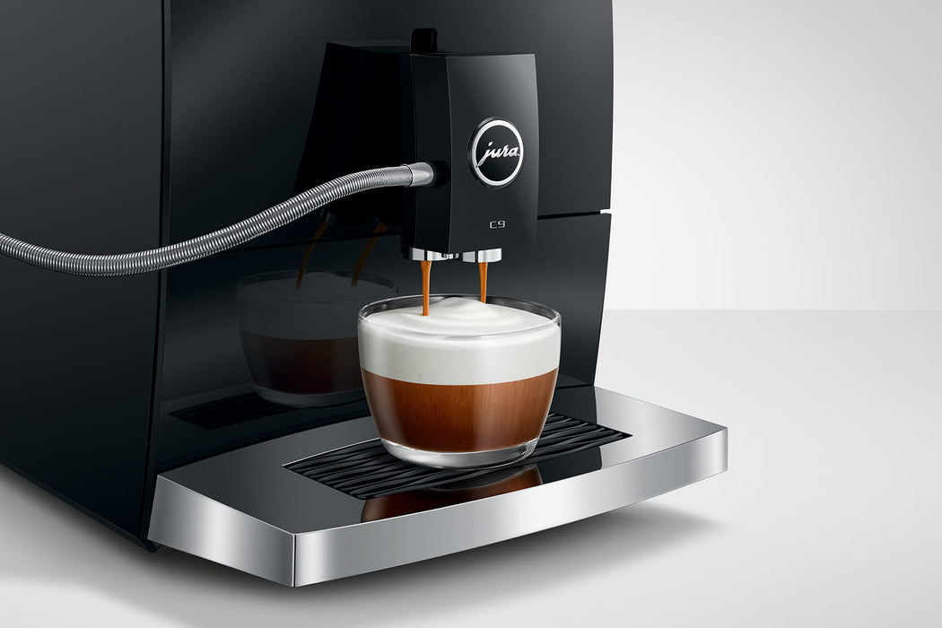 Machine espresso automatique C9, noire, Jura